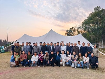 yh533388银河开展“凝心聚力，乐享自然”主题团建活动